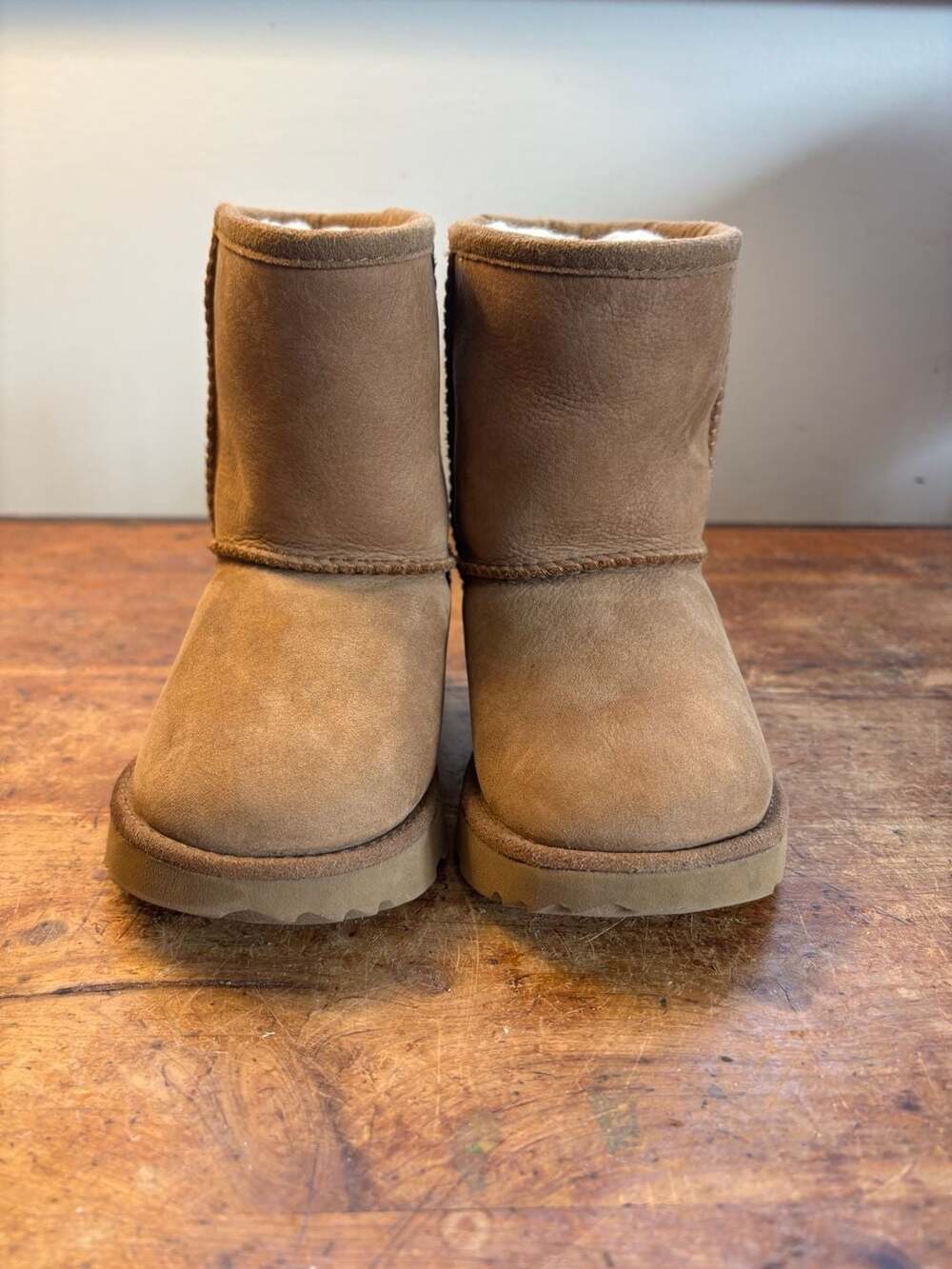 UGG Toddler Classic Short Waterproof Boots Chestnut Size 7